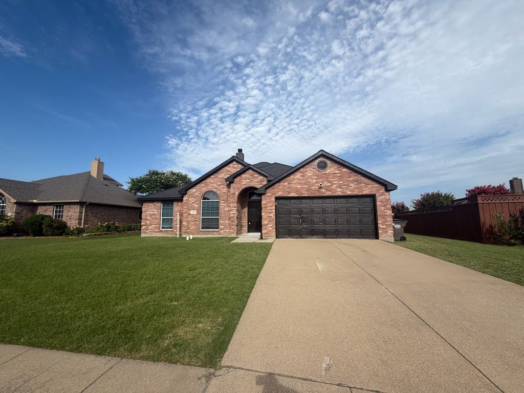 1116 Lakewood Drive, Wylie, TX 75098