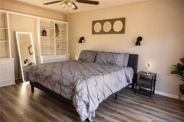 2912 Cherry Creek Circle, Bryan, TX 77802