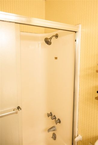 2912 Cherry Creek Circle, Bryan, TX 77802