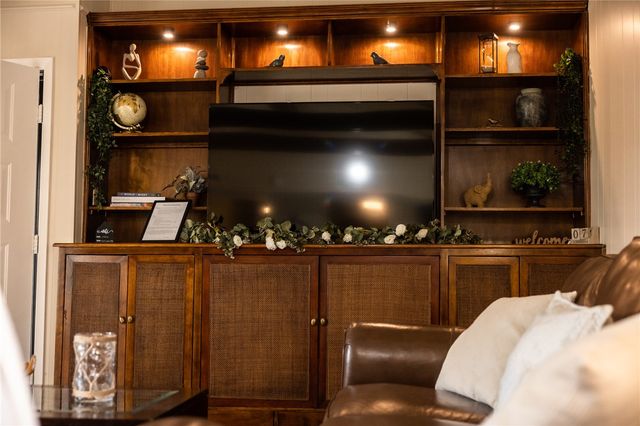 2912 Cherry Creek Circle, Bryan, TX 77802