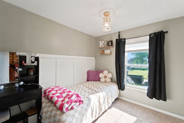 201 2nd Avenue SW, State Center, IA 50247
