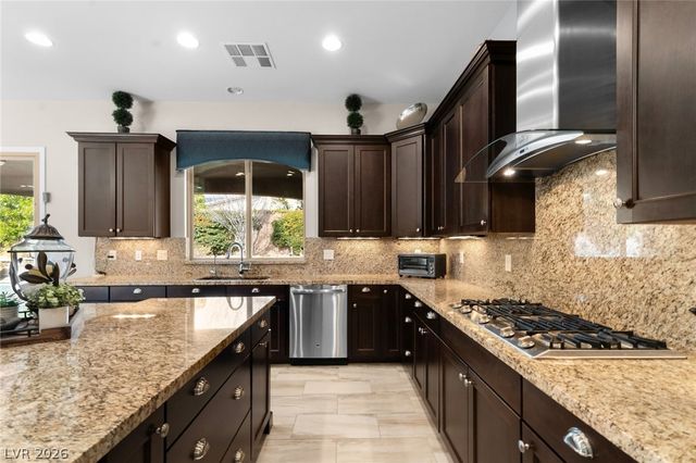 9714 Champagne Bliss Avenue, Las Vegas, NV 89149