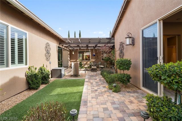 9714 Champagne Bliss Avenue, Las Vegas, NV 89149