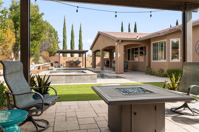 9714 Champagne Bliss Avenue, Las Vegas, NV 89149