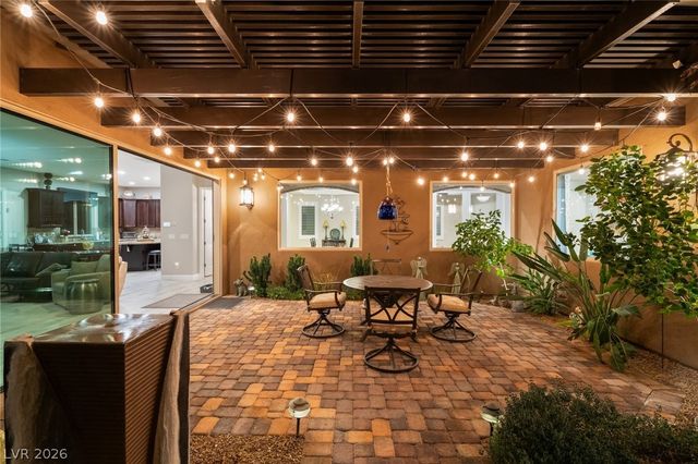 9714 Champagne Bliss Avenue, Las Vegas, NV 89149