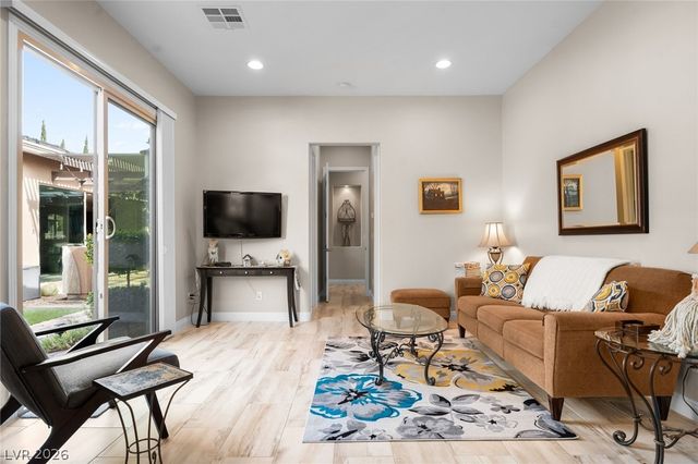 9714 Champagne Bliss Avenue, Las Vegas, NV 89149