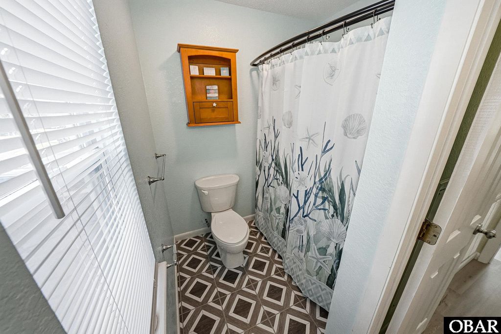 Image 17 of property listing at 1200 Wrightsville Boulevard Unit 4, Kill Devil Hills, NC 27948