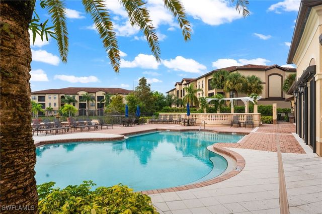 12920 Positano CIR 303, Naples, FL 34105