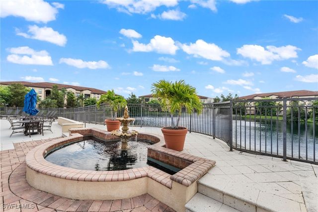 12920 Positano CIR 303, Naples, FL 34105