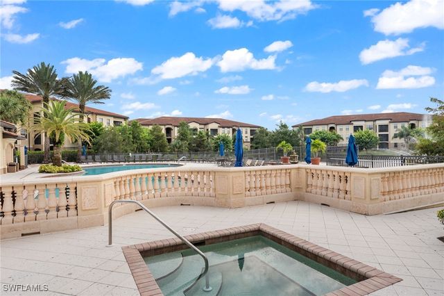 12920 Positano CIR 303, Naples, FL 34105