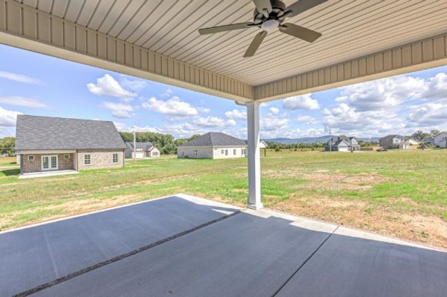 2864 Old Alto Hwy, Decherd, TN 37324