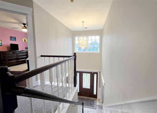 9 Keystone Court, Centereach, NY 11720