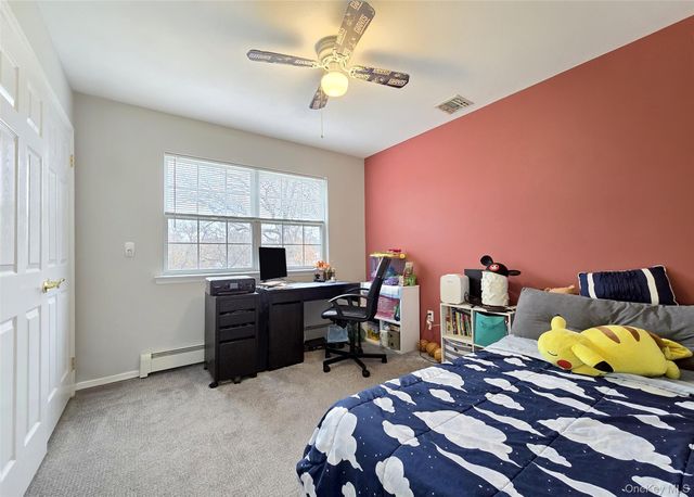 9 Keystone Court, Centereach, NY 11720