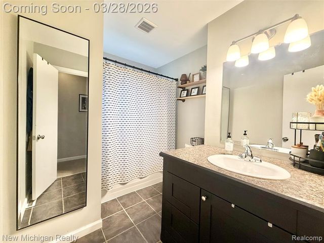 8393 Gale Road, Otisville, MI 48463