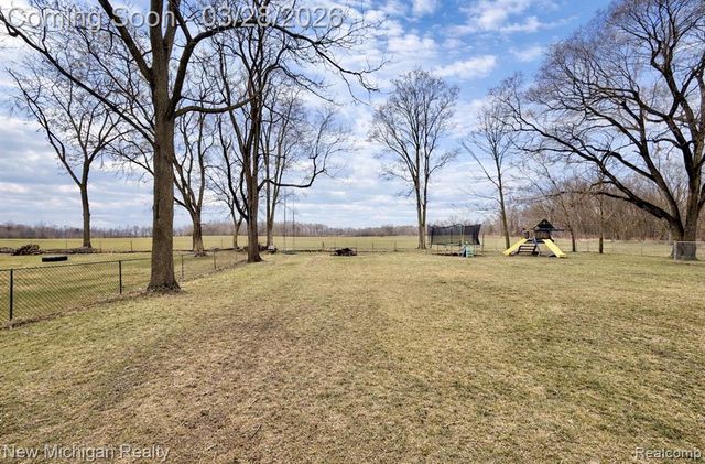 8393 Gale Road, Otisville, MI 48463