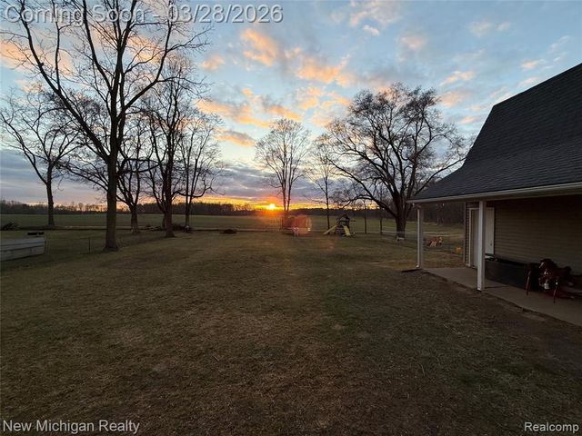 8393 Gale Road, Otisville, MI 48463