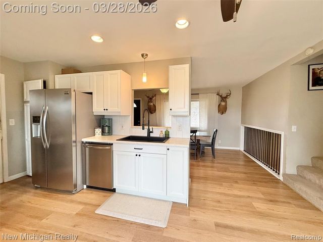 8393 Gale Road, Otisville, MI 48463