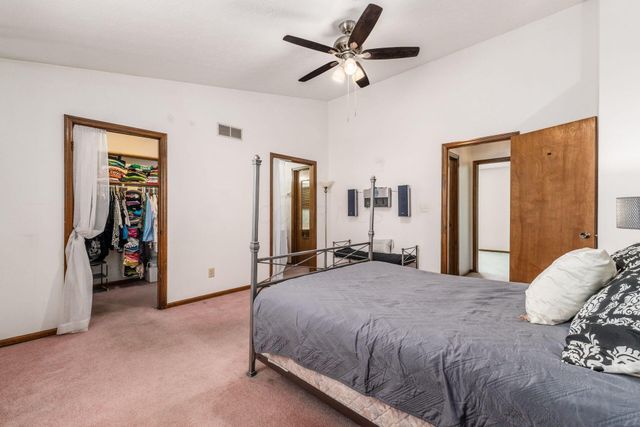 1949 Rockdale Drive, 32, Columbus, OH 43229