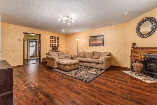 1949 Rockdale Drive, 32, Columbus, OH 43229