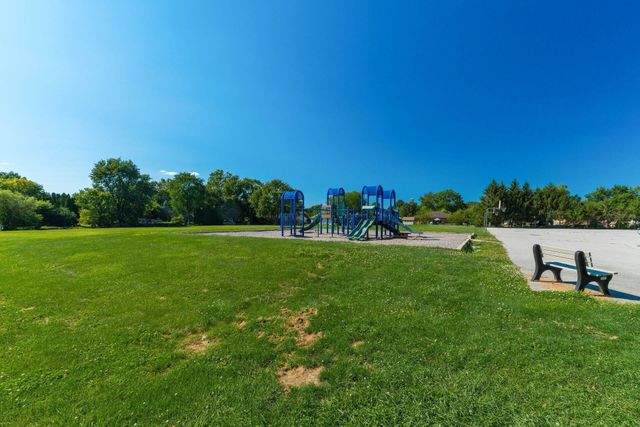 1949 Rockdale Drive, 32, Columbus, OH 43229