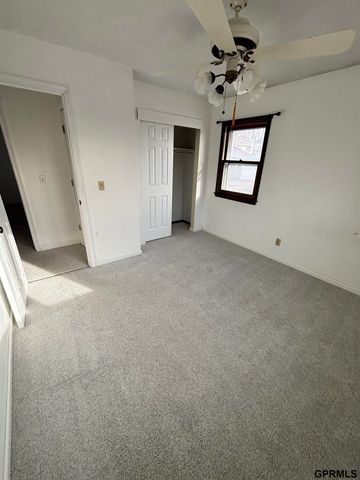 4824 Glasgow Avenue, Omaha, NE 68157