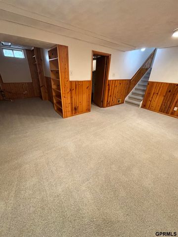 4824 Glasgow Avenue, Omaha, NE 68157