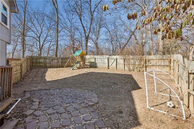 6200 NE 48th Terrace, Kansas City, MO 64119