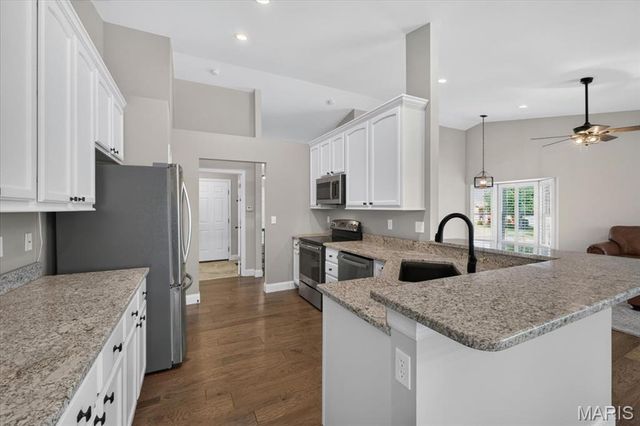 2776 Samuel Drive 746A, Dardenne Prairie, MO 63368