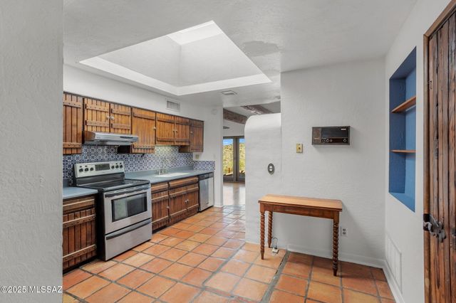 4051 W Anklam Road, Tucson, AZ 85745