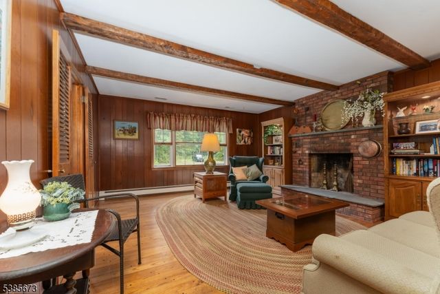 108 Fitzer Rd, Kingwood Twp., NJ 08825