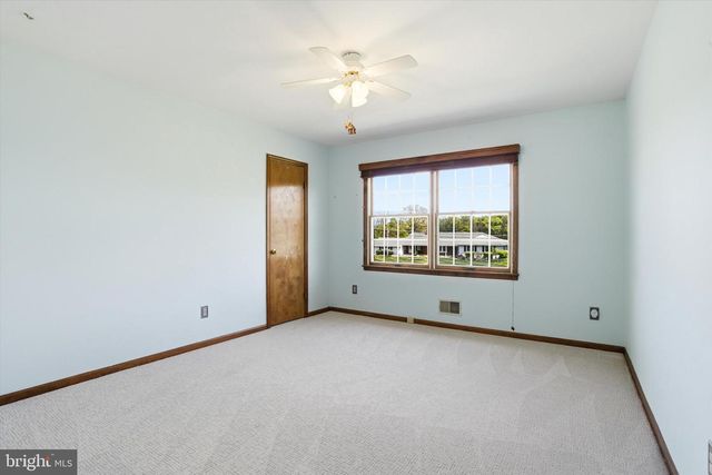 25446 MOUNT PLEASANT RD, Columbus, NJ 08022
