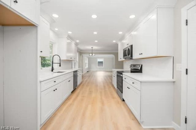 2805 Glencoe, Akron, OH 44319