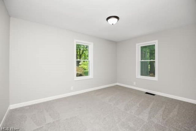 2805 Glencoe, Akron, OH 44319