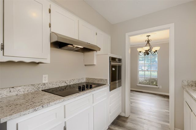 829 Poinsettia Drive, Lancaster, TX 75146