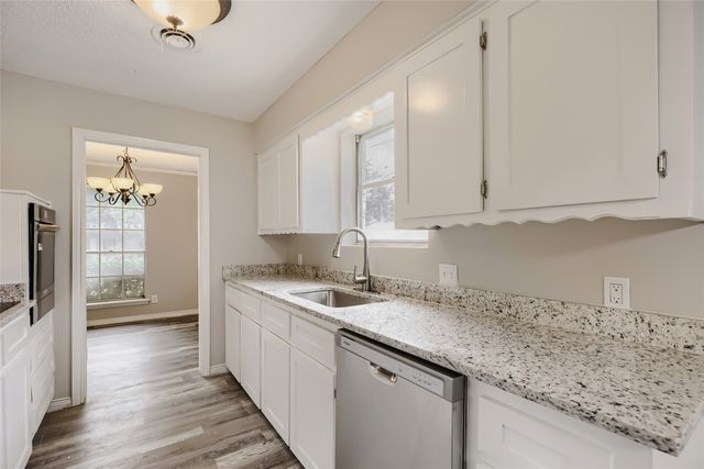 829 Poinsettia Drive, Lancaster, TX 75146