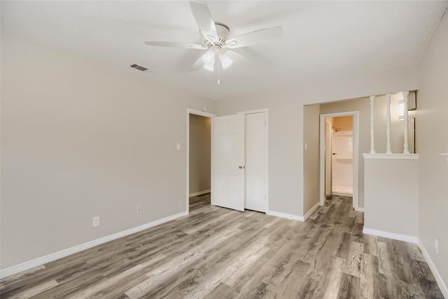 829 Poinsettia Drive, Lancaster, TX 75146