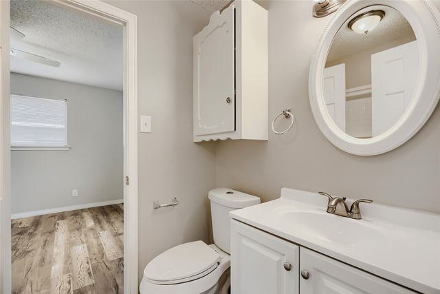 829 Poinsettia Drive, Lancaster, TX 75146