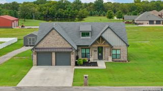 2724 W 520 Road, Pryor, OK 74361