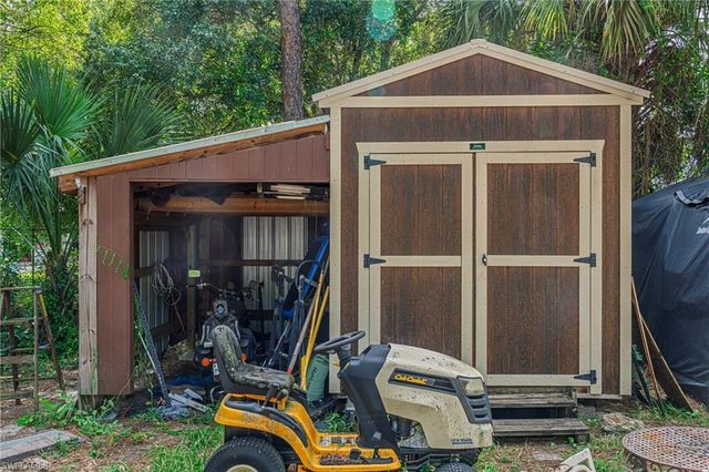 3330 4th AVE SE, Naples, FL 34117