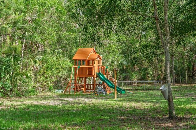 3330 4th AVE SE, Naples, FL 34117
