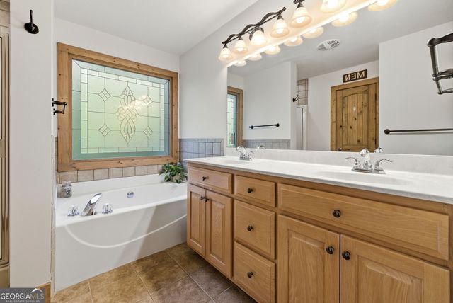 634 Little Hawk Road, Sautee Nacoochee, GA 30571