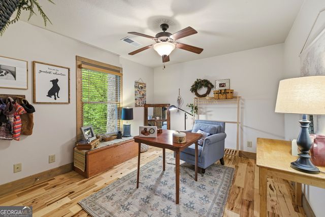 634 Little Hawk Road, Sautee Nacoochee, GA 30571