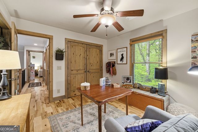 634 Little Hawk Road, Sautee Nacoochee, GA 30571