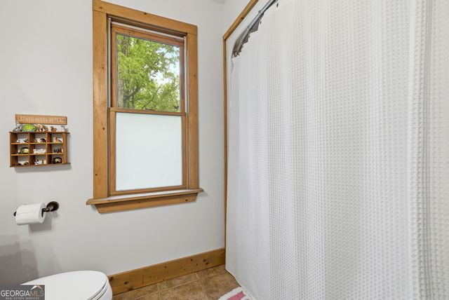 634 Little Hawk Road, Sautee Nacoochee, GA 30571