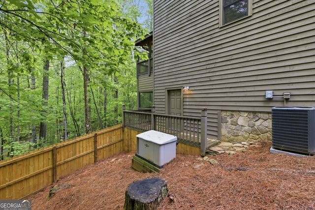 634 Little Hawk Road, Sautee Nacoochee, GA 30571