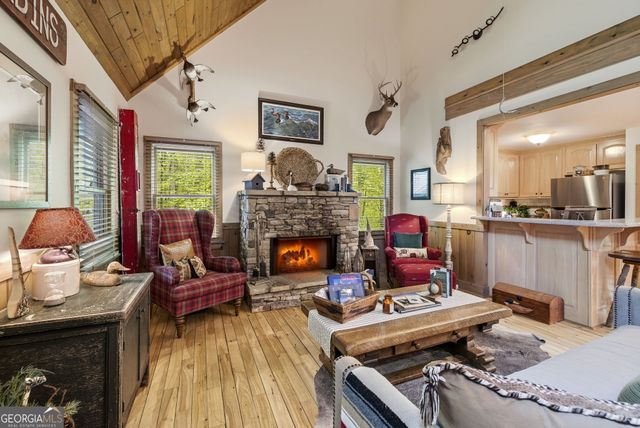 634 Little Hawk Road, Sautee Nacoochee, GA 30571