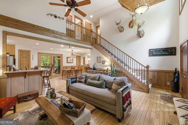 634 Little Hawk Road, Sautee Nacoochee, GA 30571