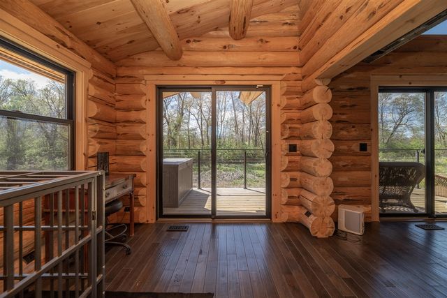 10771 N 47th Street, Augusta, MI 49012