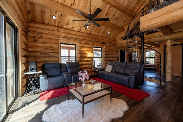 10771 N 47th Street, Augusta, MI 49012