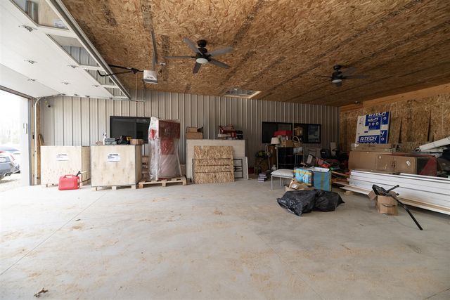10771 N 47th Street, Augusta, MI 49012